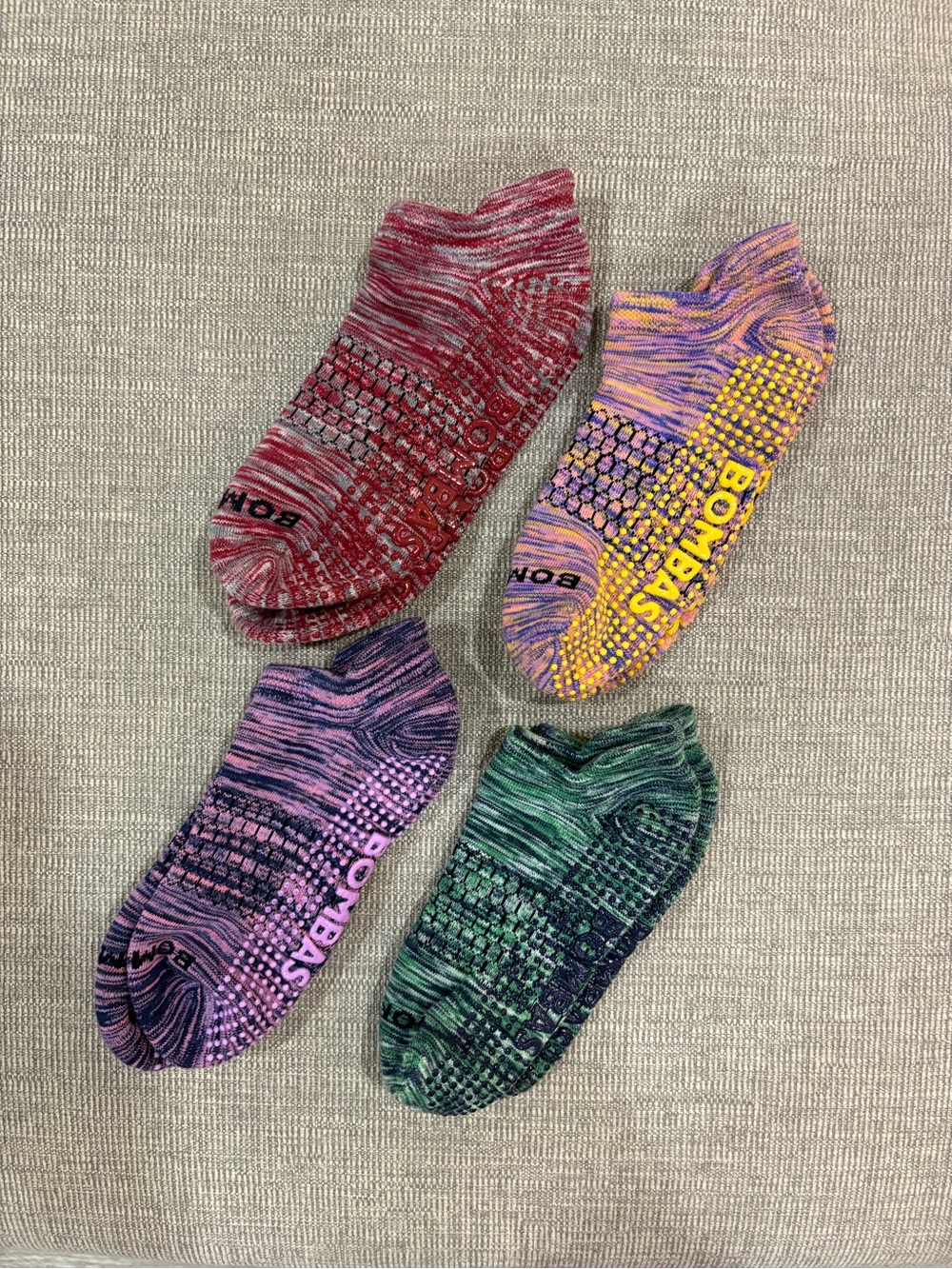Bombas women ankle gripper Socks - Assorted Colors (4-Pack)